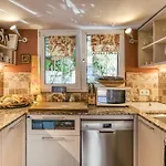Designer House With Panoramic Views Feriehus *