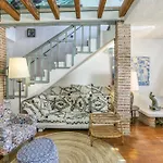Designer House With Panoramic Views *