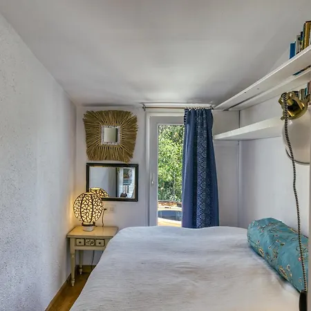 Designer House With Panoramic Views קדאקז