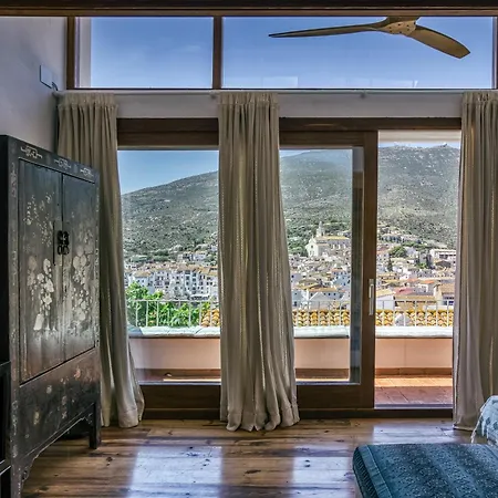 펜션 Designer House With Panoramic Views 카다케스