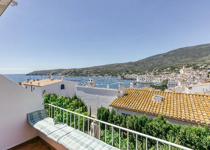 Designer House With Panoramic Views Cadaqués